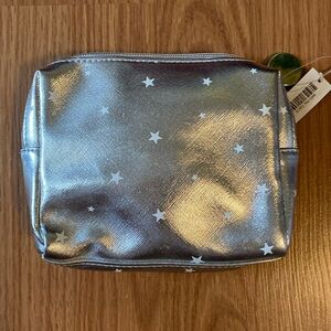 ❤️ First Aid Beauty Silver and White Stars Pouch NWOT